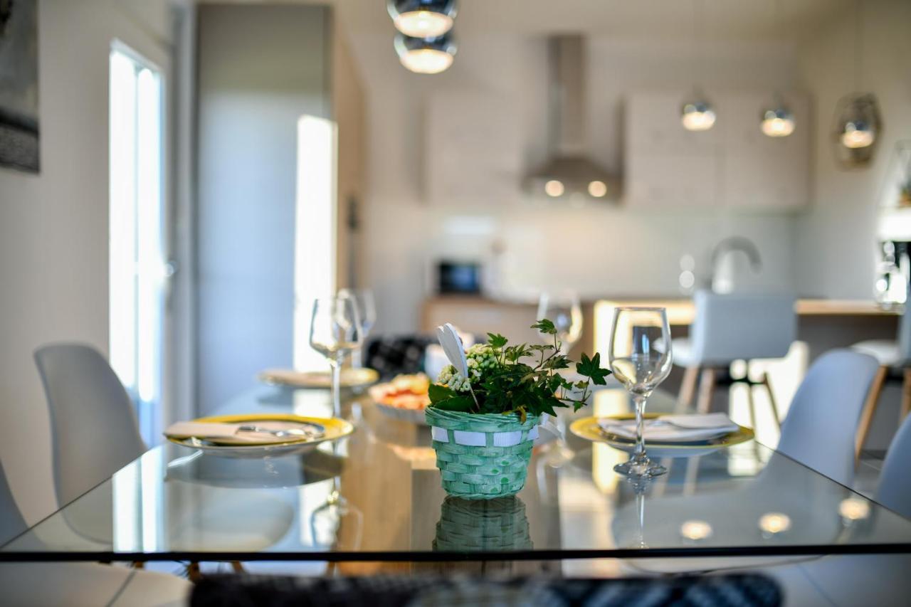 Luxurious Villa Natali Pridraga Luaran gambar